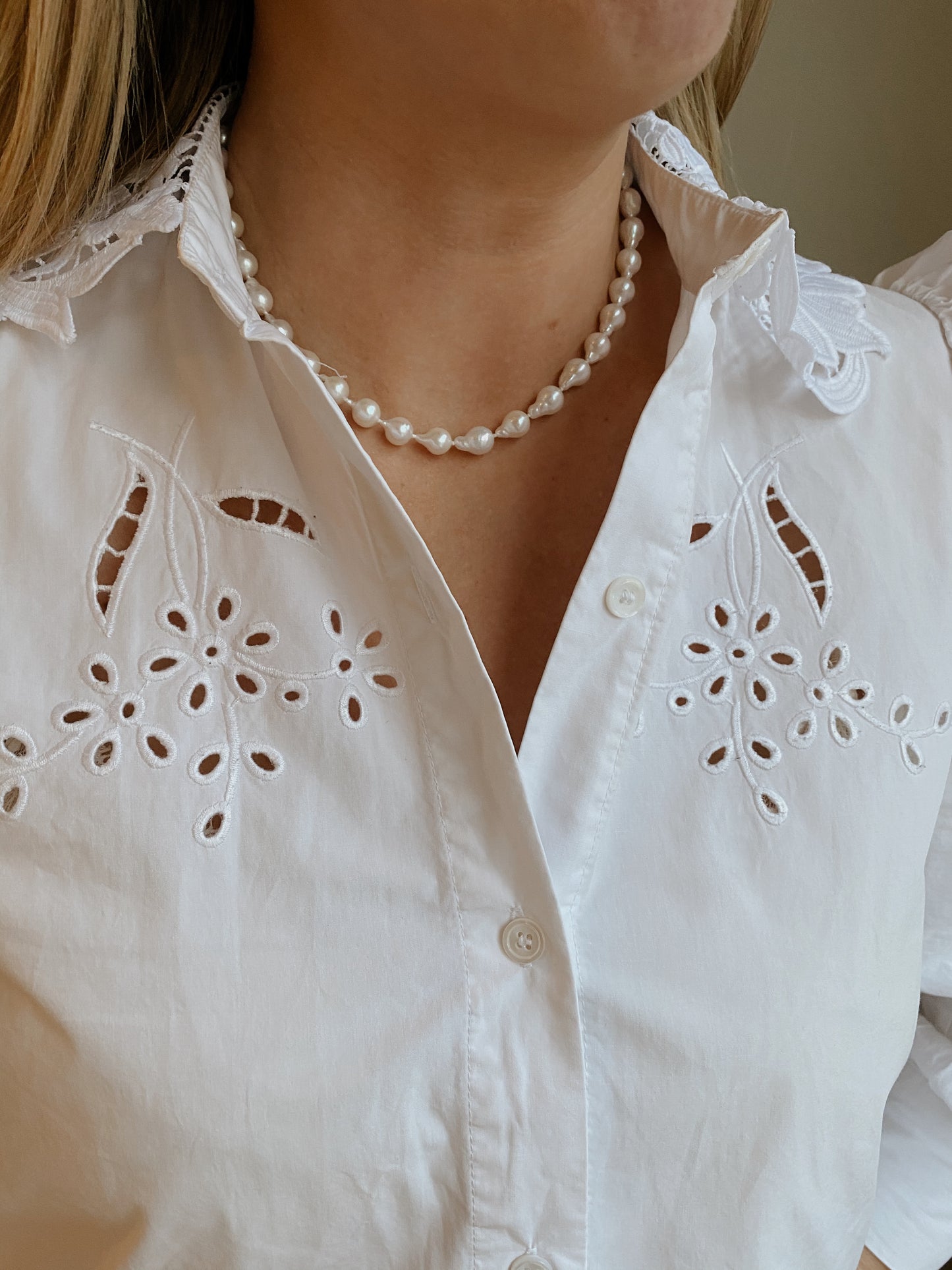 CLASSIC BAROQUE NECKLACE